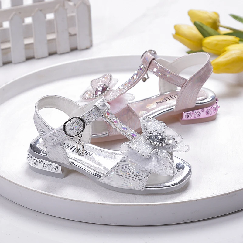 

Новинка Весна 2023, детская обувь для маленьких девочек, туфли принцессы с милым бантом, обувь на низком каблуке, Корейская версия, детские мод...