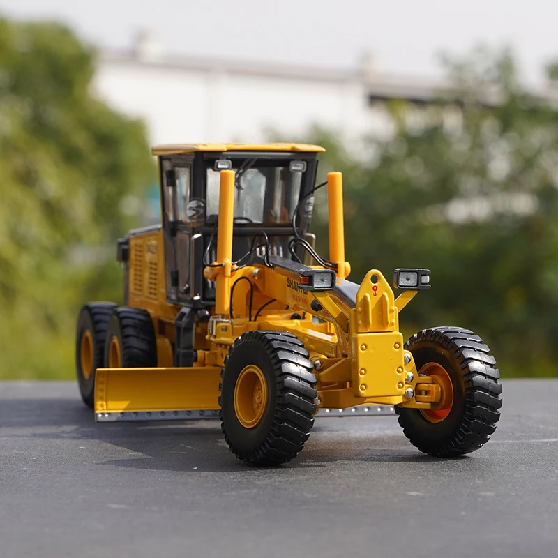 

1:35 масштаб SG21-3 грейдер Shantui строительная техника модель автомобиля Строительная игрушка подарок коллекционные игрушки для мальчиков