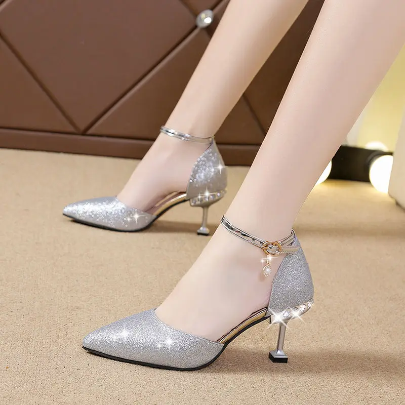 

Summer Bandage Slotted Buckle Rhinestone Sandal Girl Versatile Middle Heel Thin Heel Cusp Crystal High-heeled Shoes