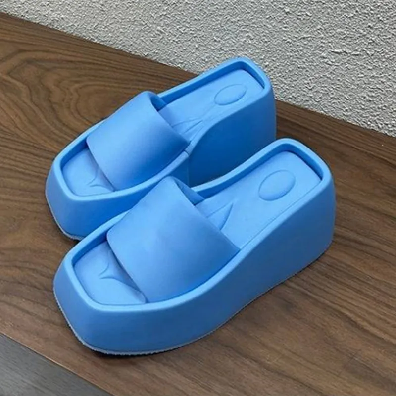 Thick Sole Ladies Slippers 2023 Summer New High Heel Casual Broadband Open Toe Beach Shoes Sandals