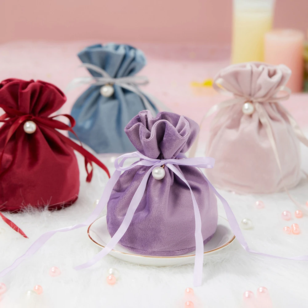 

10pcs Luxury Velvet Gift Bags With Pearl String Christmas Birthday Party Cooikes Candy Bags Boxes Jewelry Velvet Sachet Bags