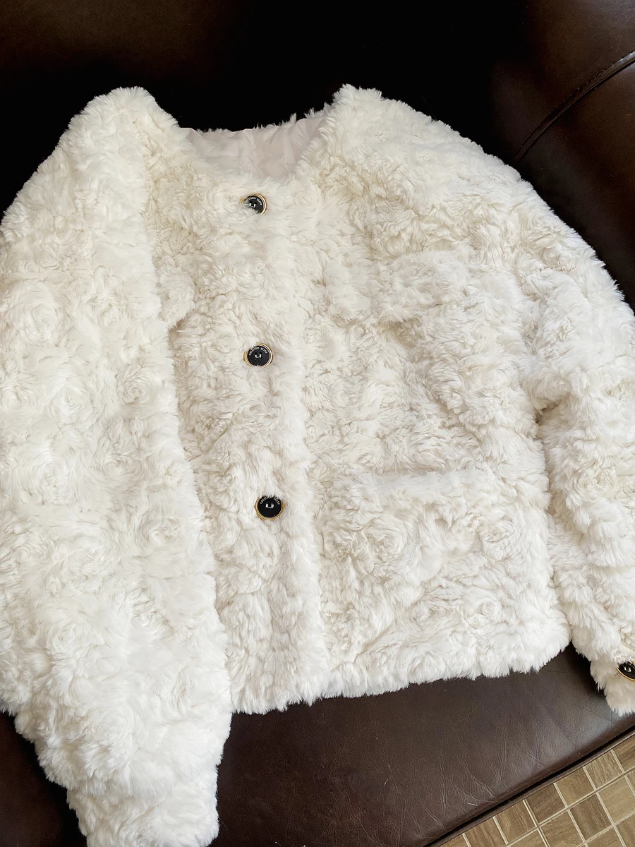 Long Sleeve Lamb Wool Coat New Faux Fur Plush Women's Winter Solid Color Fashion Short Jacket Loose All-matching Clothing