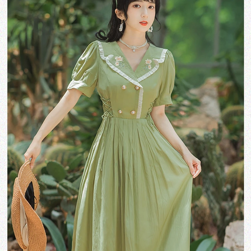 

Женское платье с цветочным принтом, V-образным вырезом и коротким рукавом