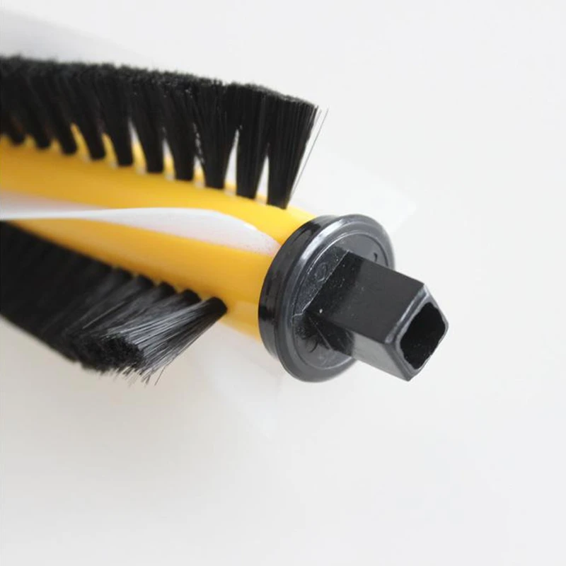 Щетка с роликовой щетиной подходит для деталей робота-пылесоса Blaupunkt Bluebot XEASY