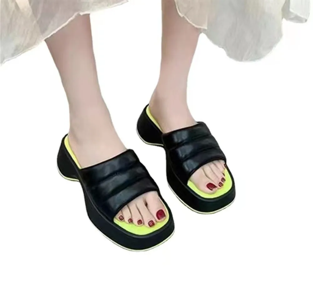 Fashion lame heel slippers 2022 summer new fashion square head one word broadband thick heel thick bottom casual slippers