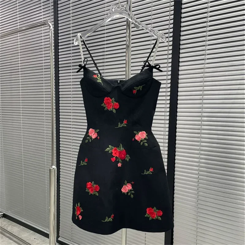 Элегантные женские платья 2024 средней длины для официальных мероприятий длинные