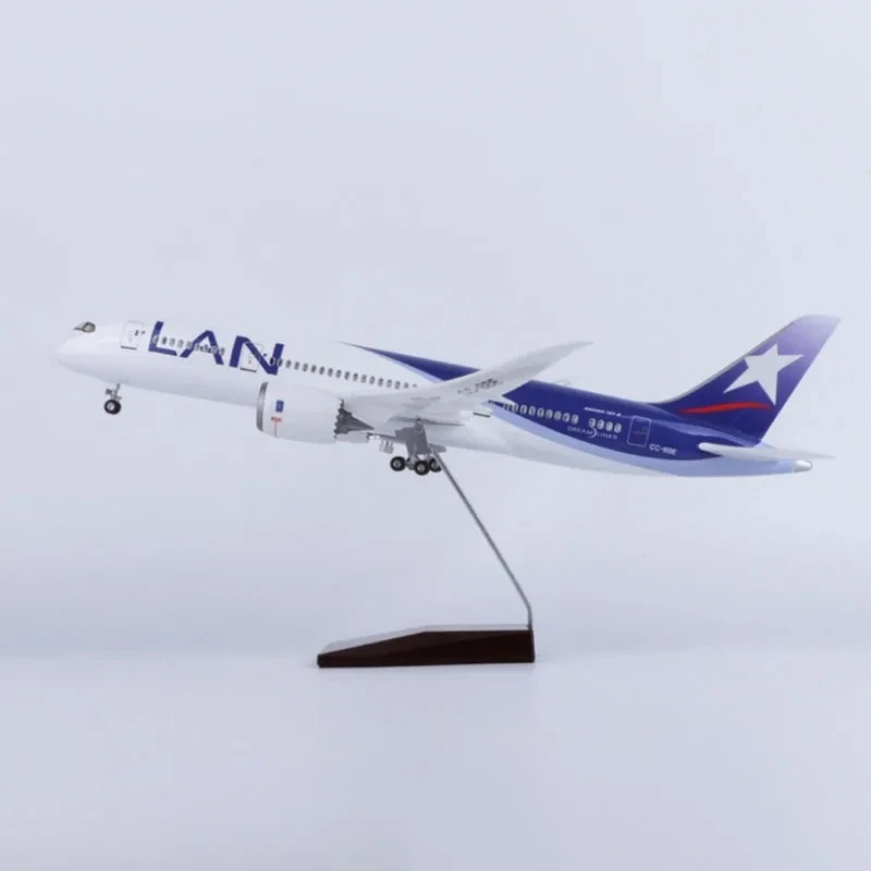 Модель самолета 1/130 модель Чили LAN Airline 47 см B787 lanчили Dreamliner литый под давлением