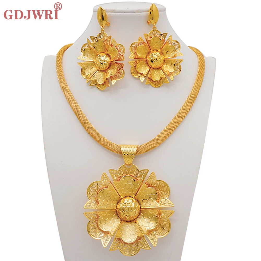

Luxury Dubai Gold Color Jewelry Set For Women Bridal Big Flower Pendant Necklace Earrings Set African Costume Jewellery Gifts