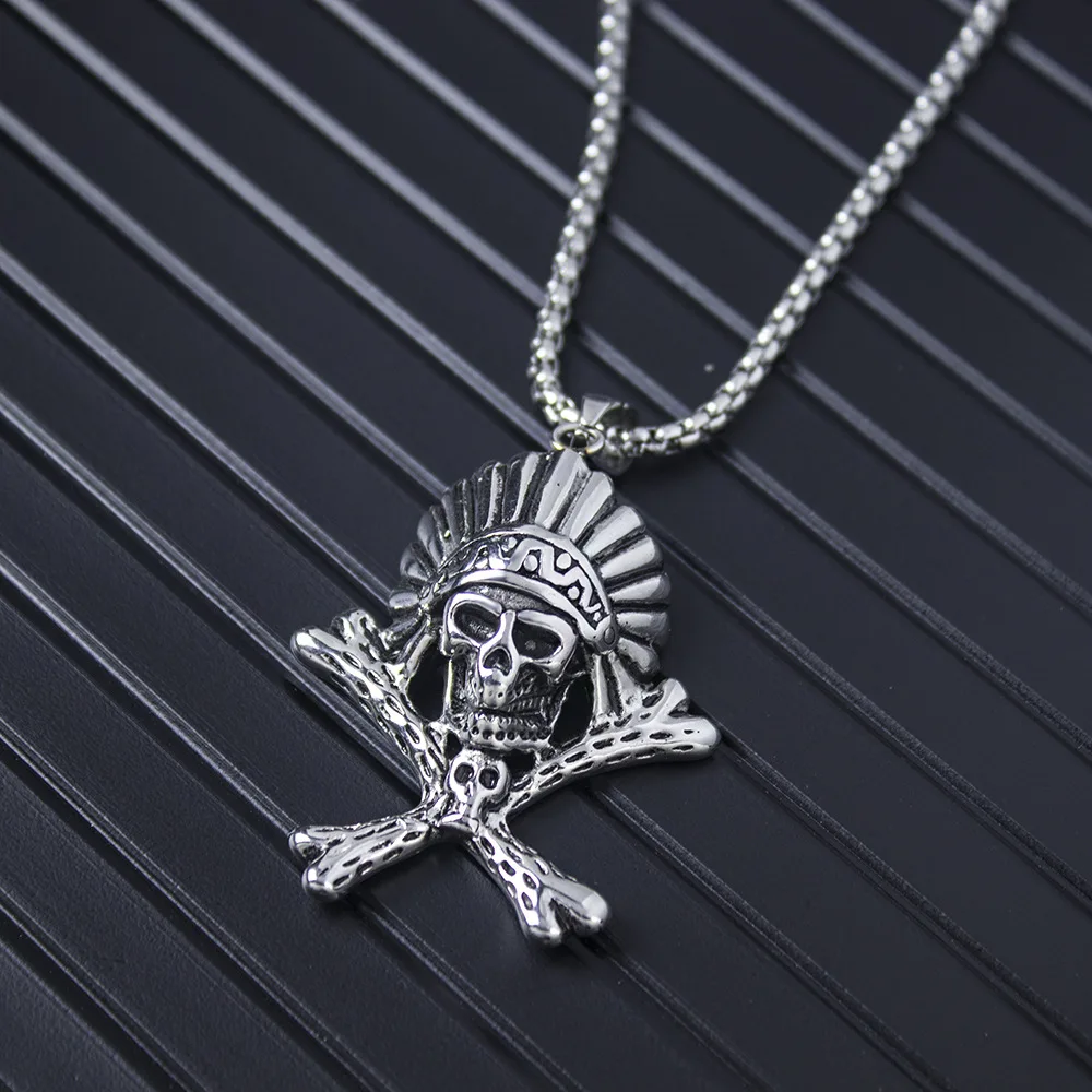 Ожерелье с подвеской в стиле хип-хоп