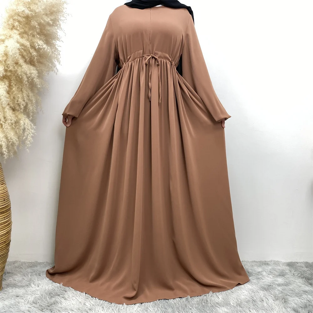 Muslim minimalist design with solid elastic sleeves and front zipper for elegant and versatile swing dress 6692