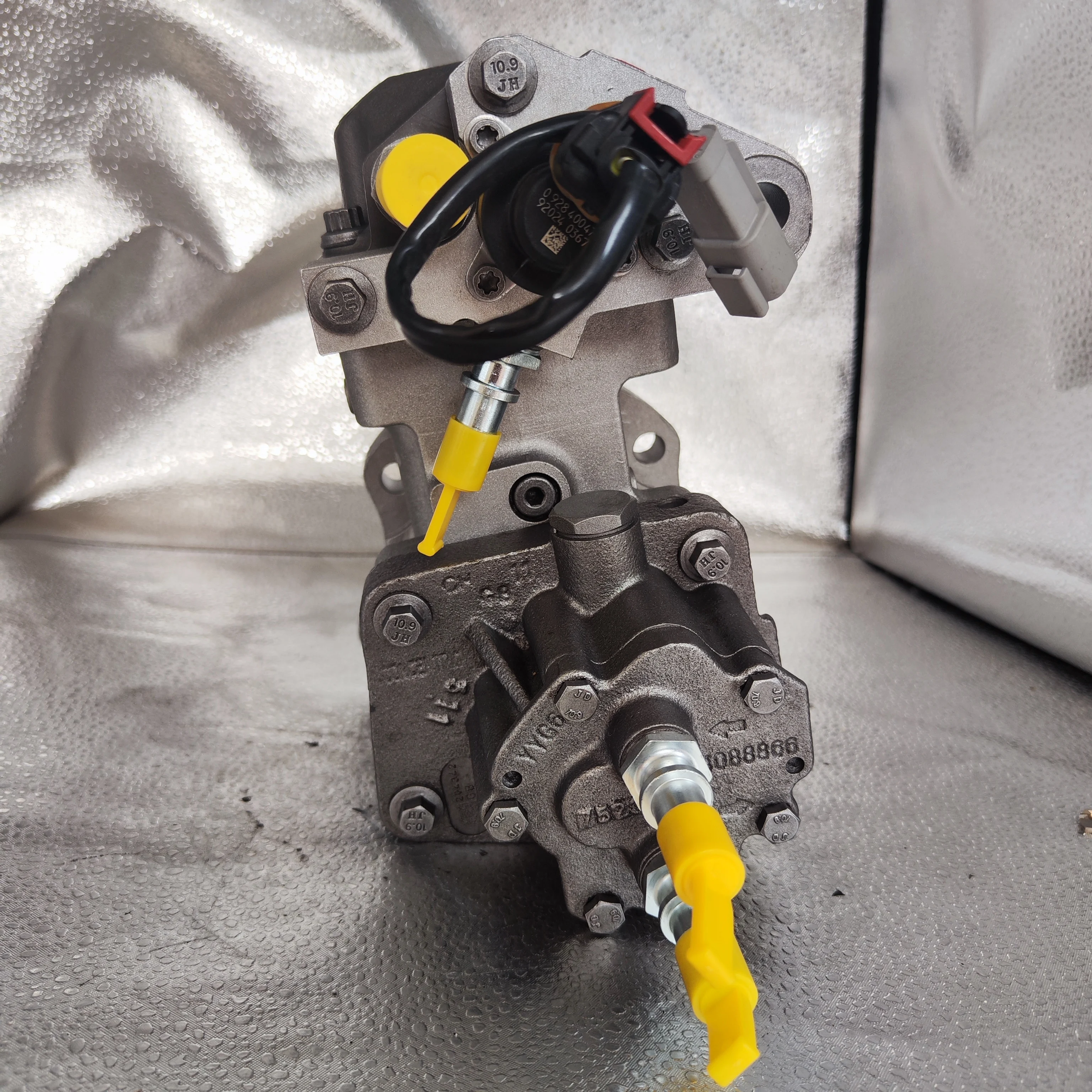 Топливный насос 4954200 используется в движении топливных систем CCR на 3-х