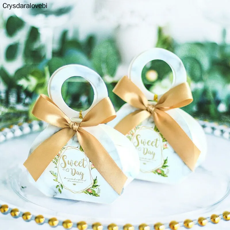 

100pcsWedding Candy Box with ribbon candy packaging boxes wedding souvenirs Birthday Party Christmas Baby shower favors gift box