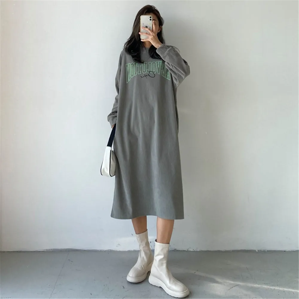 

Dress Casual Lazy Wind Round Neck Print Loose Corduroy Pit Stripe Mid-Length Dress Korean Autumn Spring New Fashion 2022