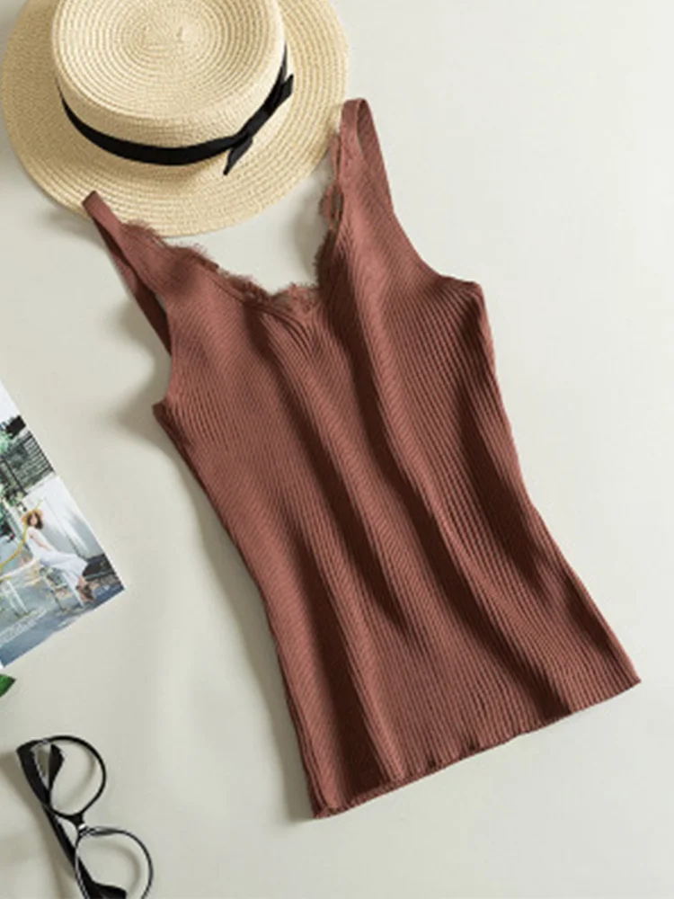 Женская трикотажная блуза с цветочным кружевом V-образным вырезом