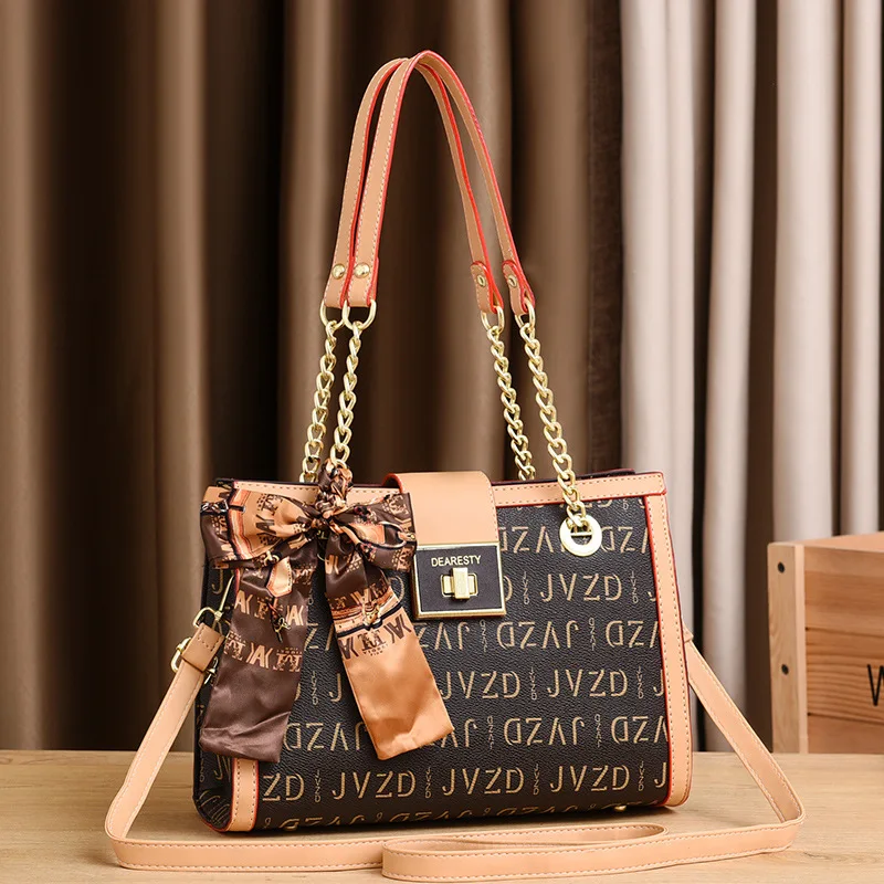 Hot Selling High Quality 2023 New Tote Bag Summer Fashion Atmosphere Capacity Handbag Crossbody Bag Female