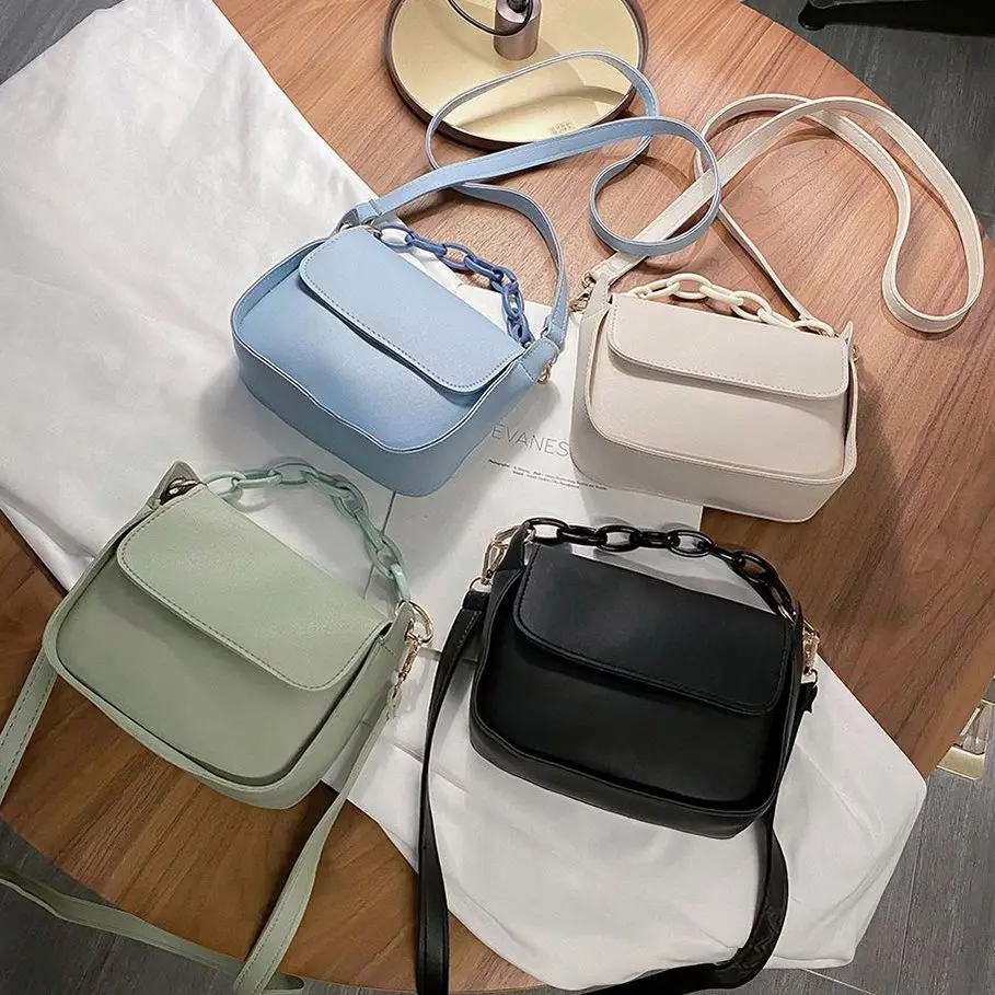 

Fashion Crossbody Bags for Women Solid Flap Shoulder Bag Designer Handbags Sling Chain Purses Small Women Casual Messenger Bags