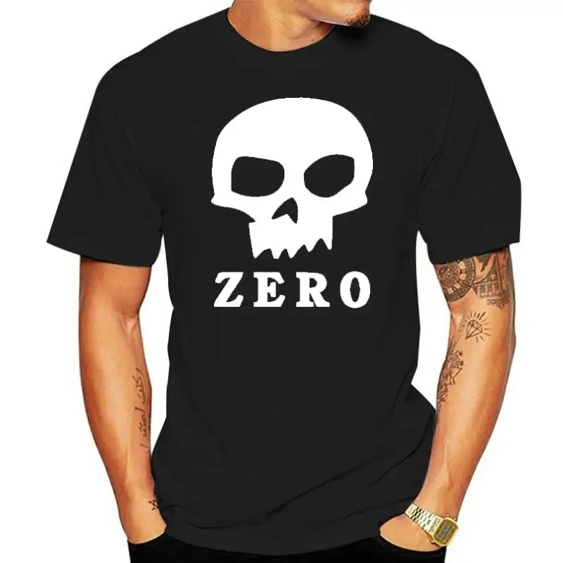 

Футболка с коротким рукавом и логотипом «Zero Skull»