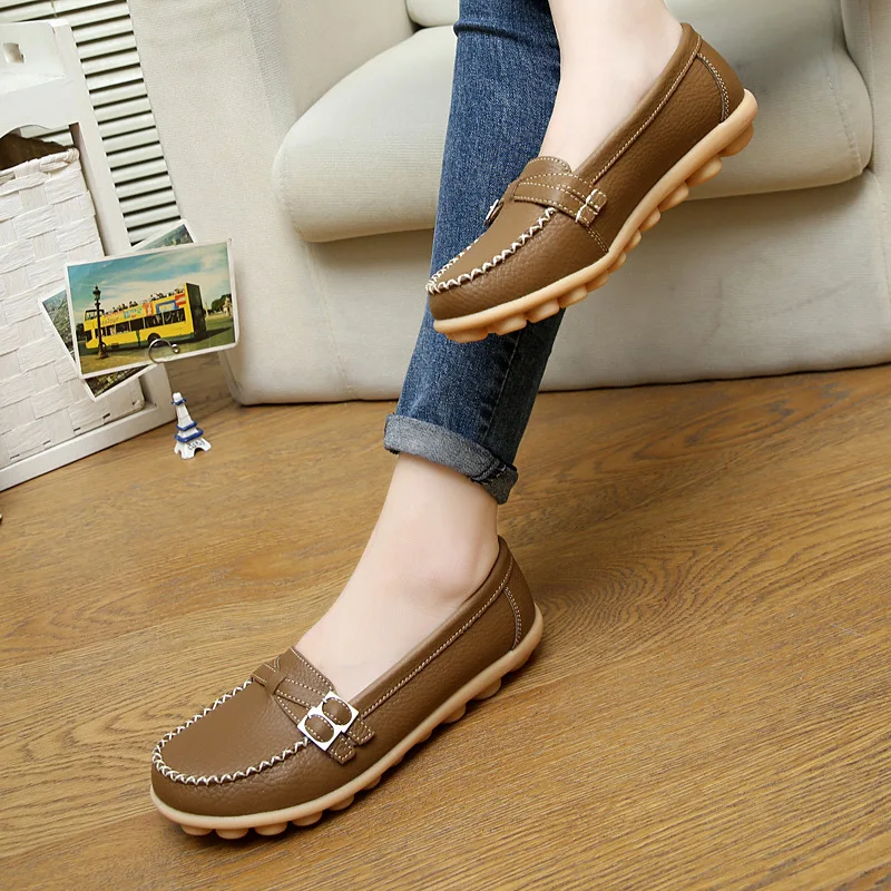 41 42 43 Plus Big Over Large Size New Cowhide Mother's Shoes Cow Soft Sole Flat Sole Middle Aged Women's Shoes Casual Flat Heel
