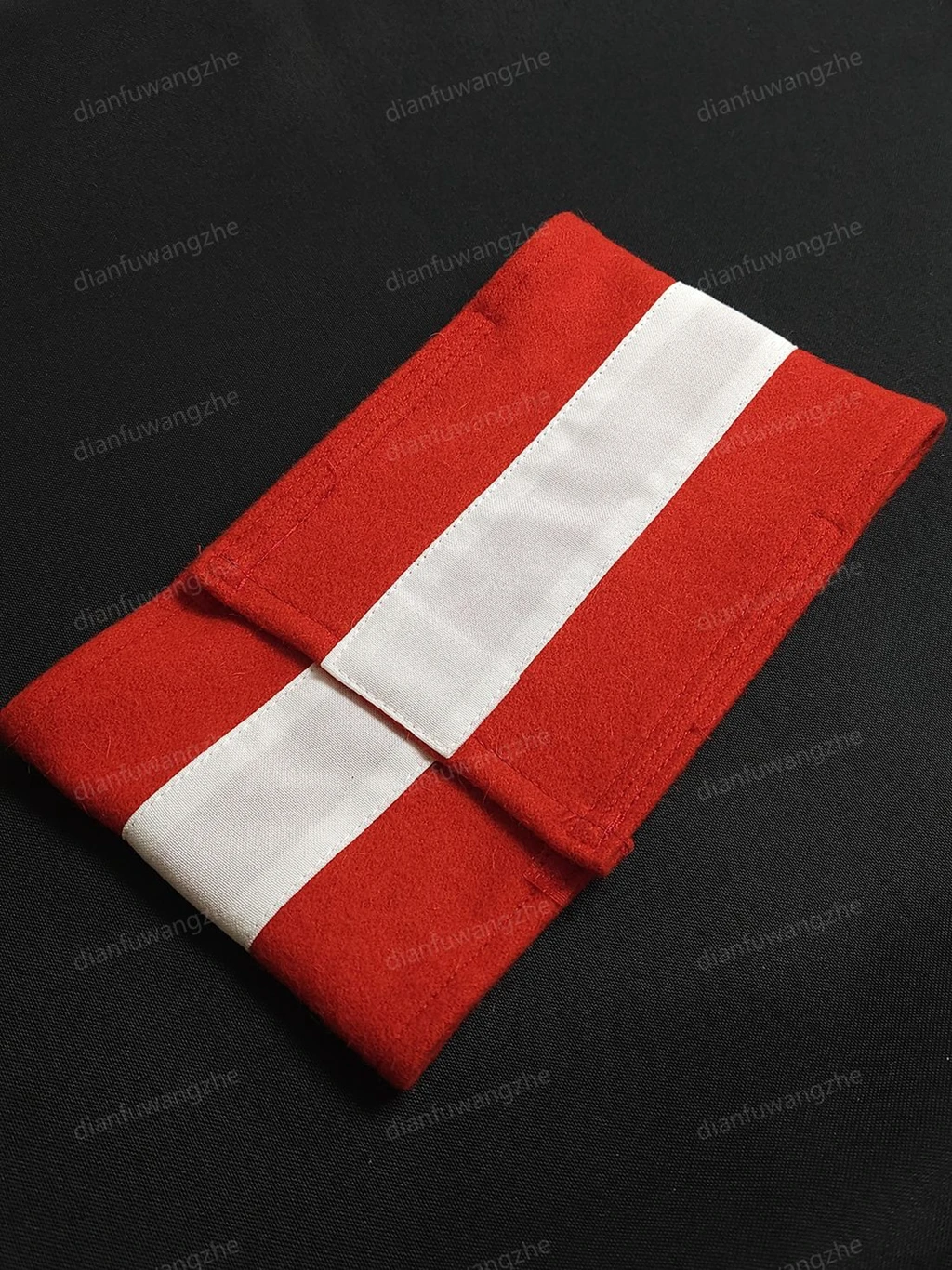 Военная униформа костюм реквизит шерстяная красная повязка на руку манжета