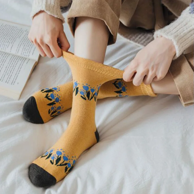 5 Pair Japanese Style Woman Socks Winter Cashmere Wool Socks Flower Print Cycling Long Keep Warm Female Socken Comfortable Soft