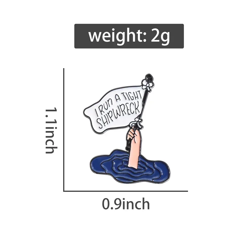 Брошь с эмалированным покрытием в виде знака белым флагом