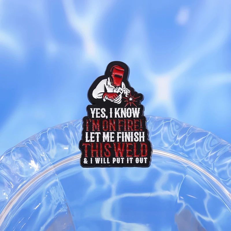 Забавная брошь в виде огнеупорного сварочного аппарата эмалированные булавки я