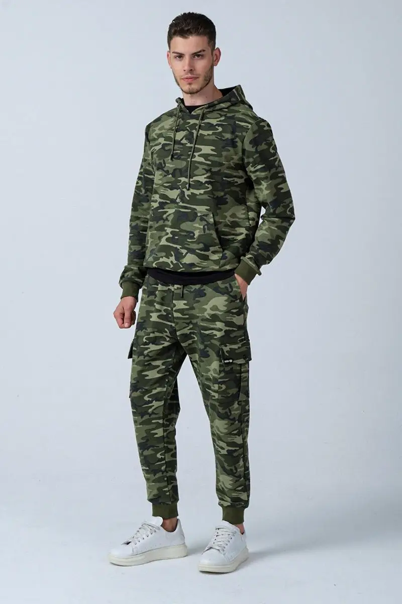 

Camouflage patterned hooded Sweatshirt (e21-72100)