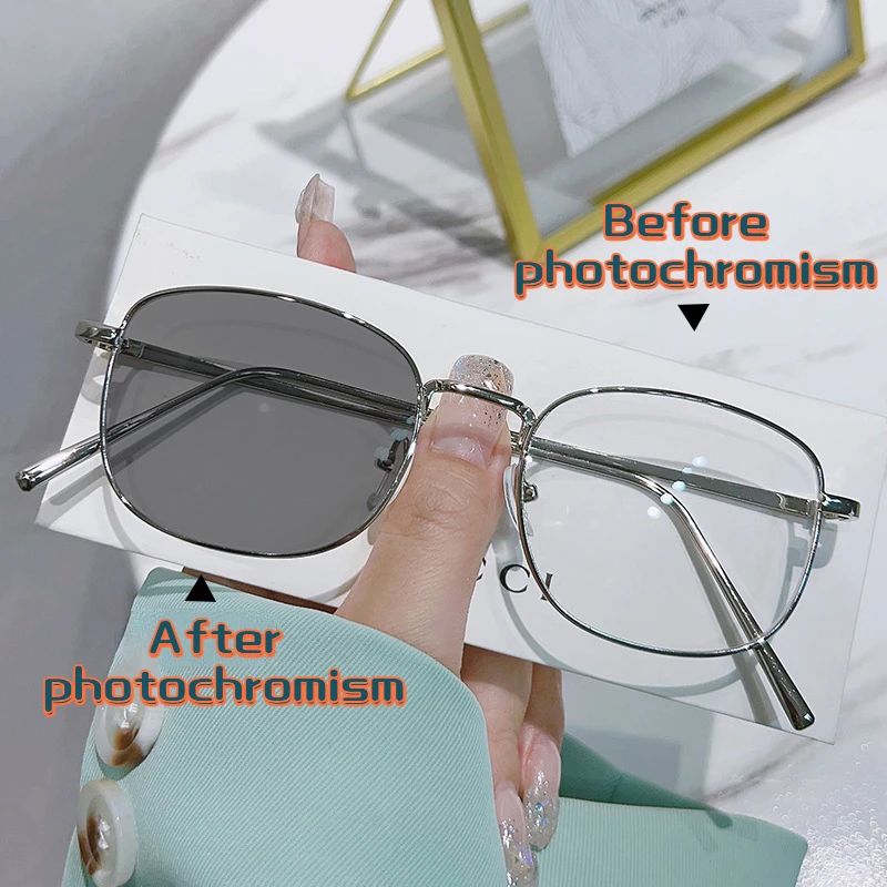 

Photochromic Myopia Glasses Metal Eyeglass Frame Blue Light Resistant Glasses Finished Flat Color Change Myopia Glasses