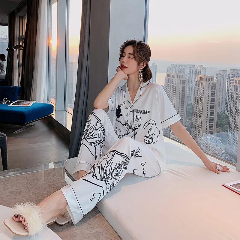 Women's Pajamas Set Luxury Style Fashion Natural Animal Graffiti Sleepwear Silk Like Leisure Home Clothes Nightwear