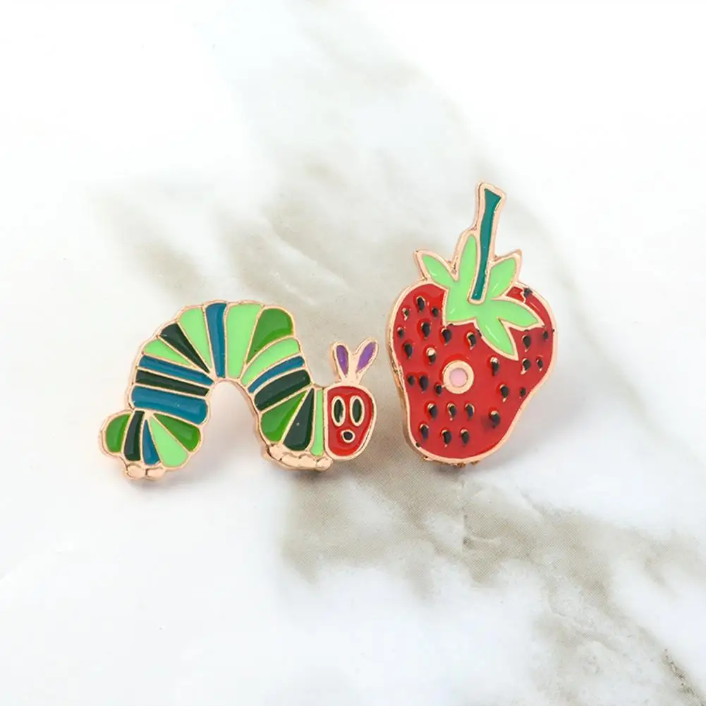 

Dress Up Unisex Men Women Strawberry Animal Lapel Pin Clothes Accessories