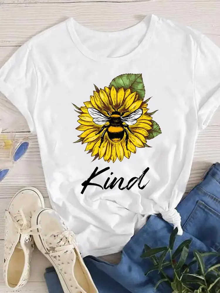 

Женская футболка с коротким рукавом, с принтом пчелы и цветов