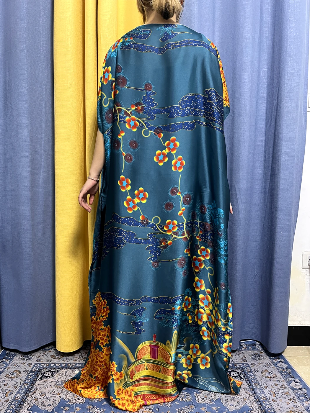 _ 2023 мусульманская летняя свободная шелковая Женская одежда с принтом