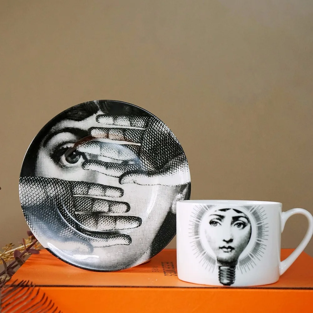 

Креативная кофейная чашка и блюдце в итальянском стиле с изображением солнца и леопарда, роскошная фарфоровая чайная чашка с блюдцем, посуд...