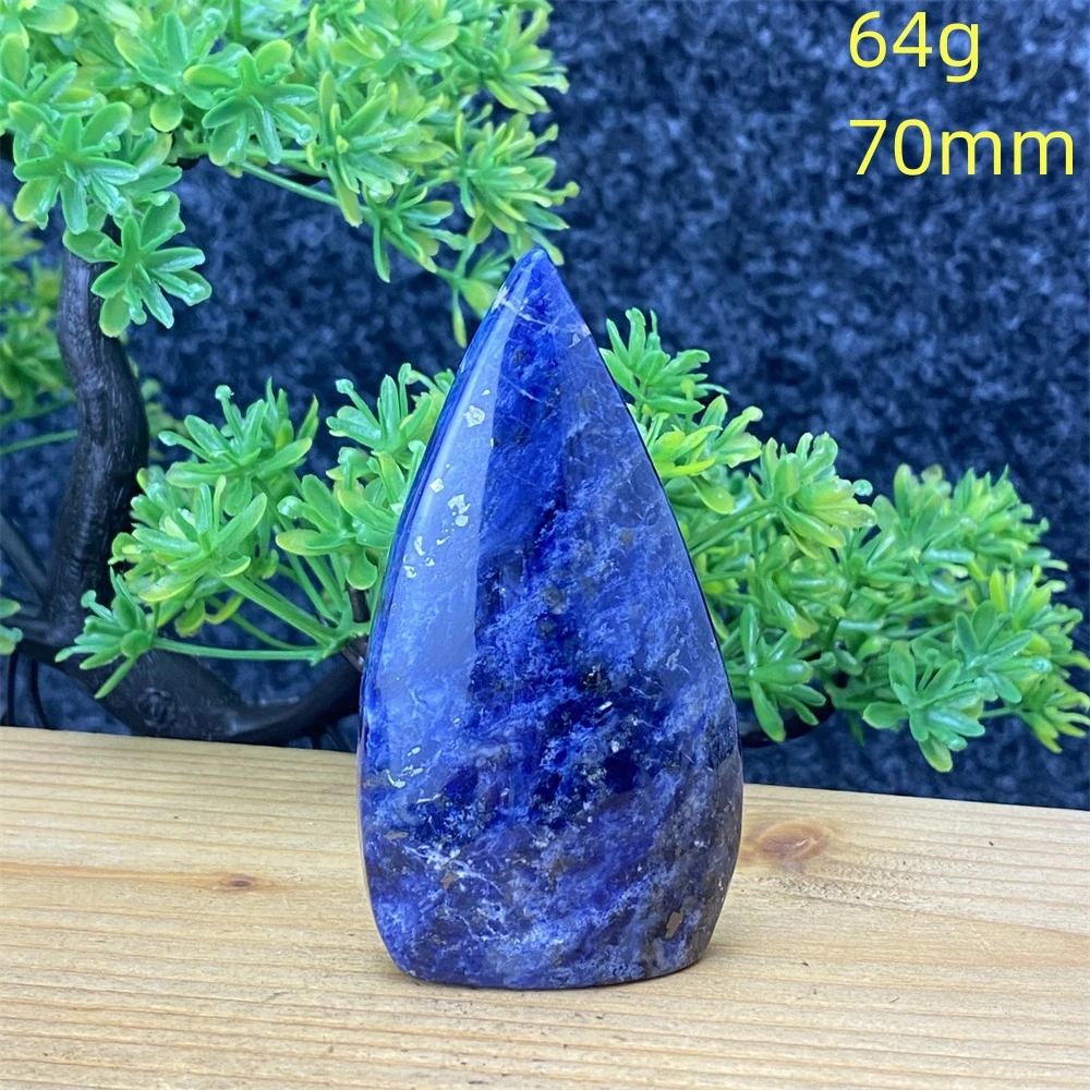 Синий камень, свободной формы