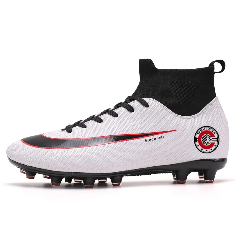 New lightweight Cristiano Ronaldo Chuteira Campo TF/AG Futsal training shoes Men's and women's Football shoes CleATS35-45