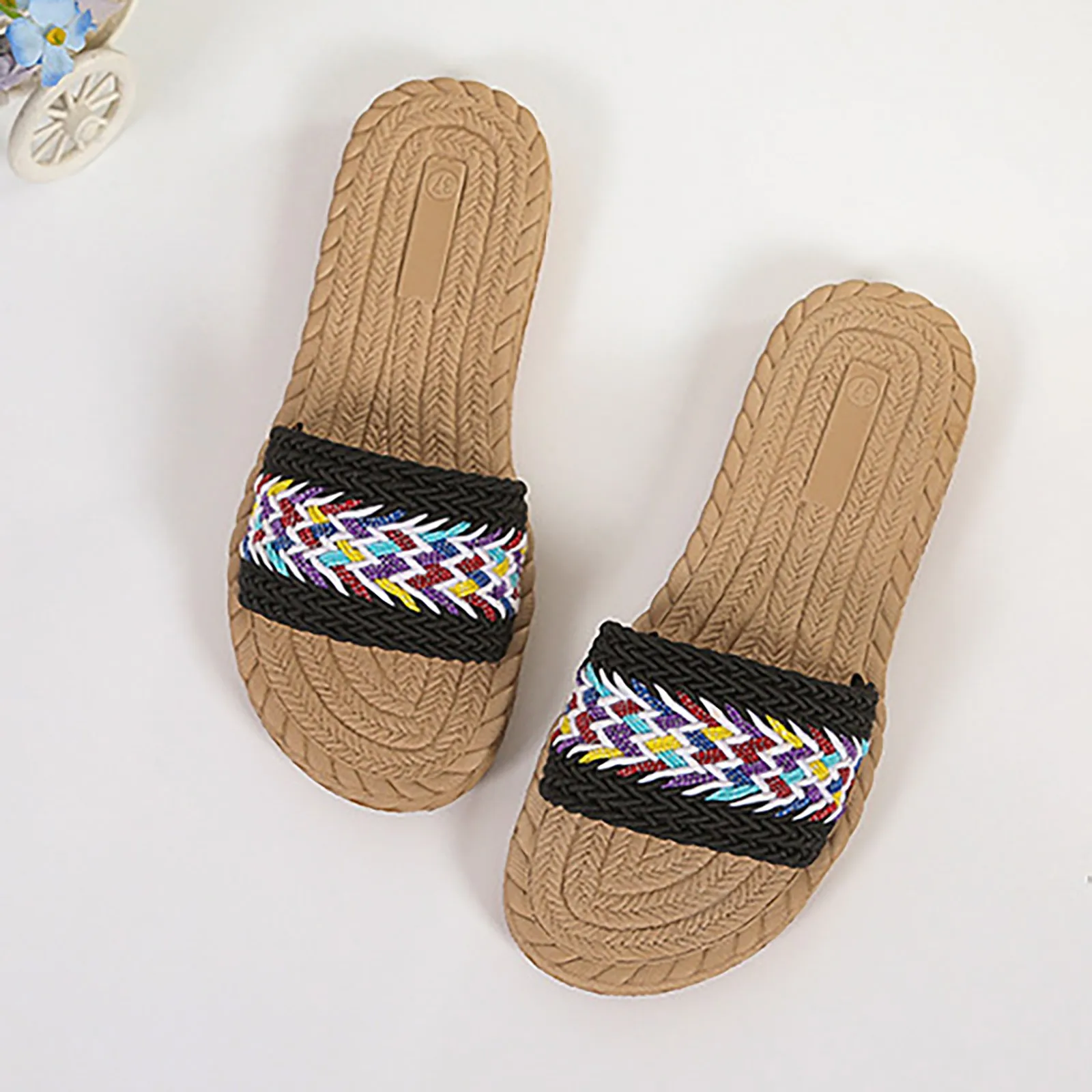 Шлепанцы женские льняные пляжные тапочки большие размеры разные цвета на лето |