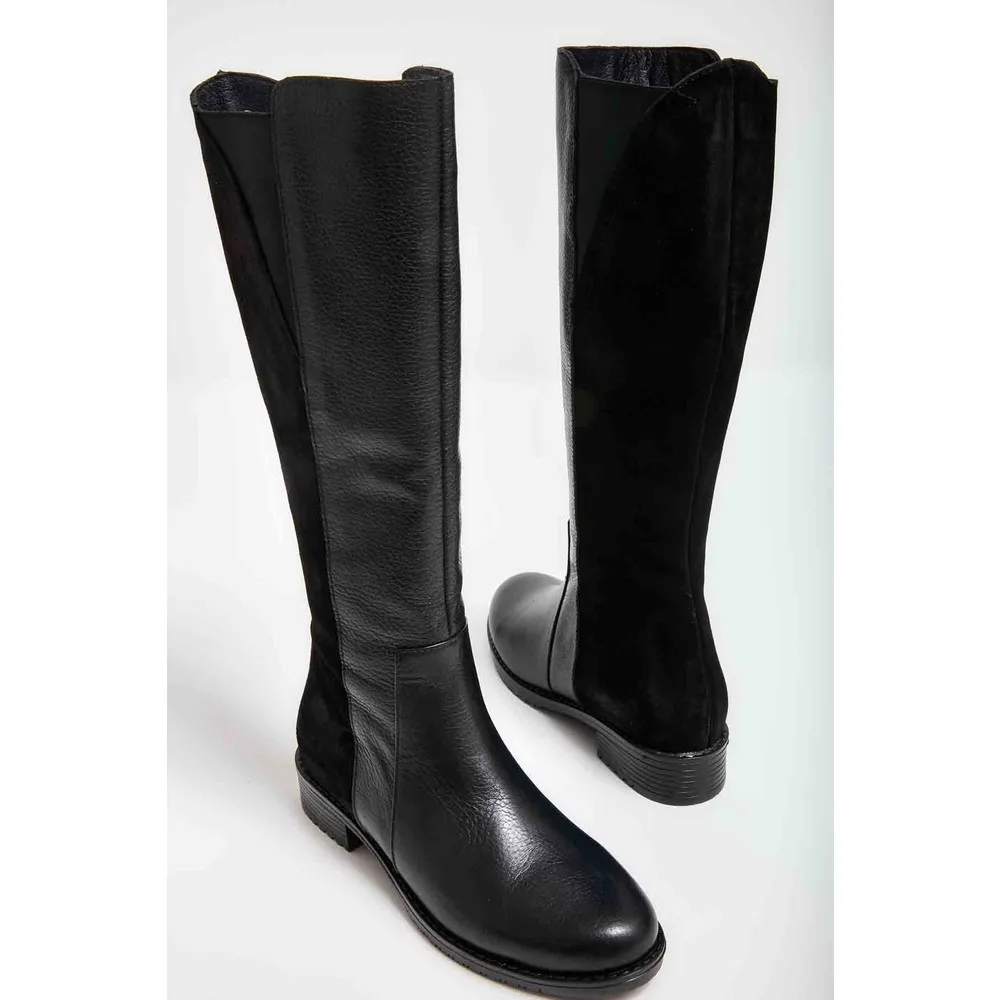 

Bambi̇ Black Suede Leather Women Boots