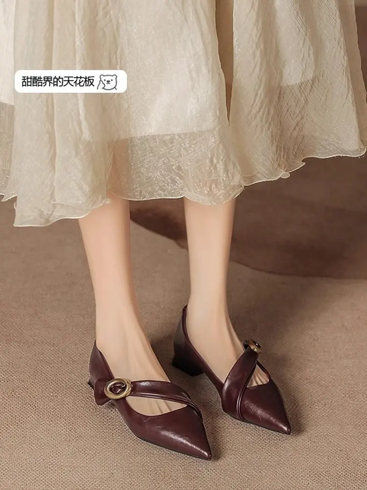 Женские сандалии на плоской подошве с острым носком бархатные боковые из флока