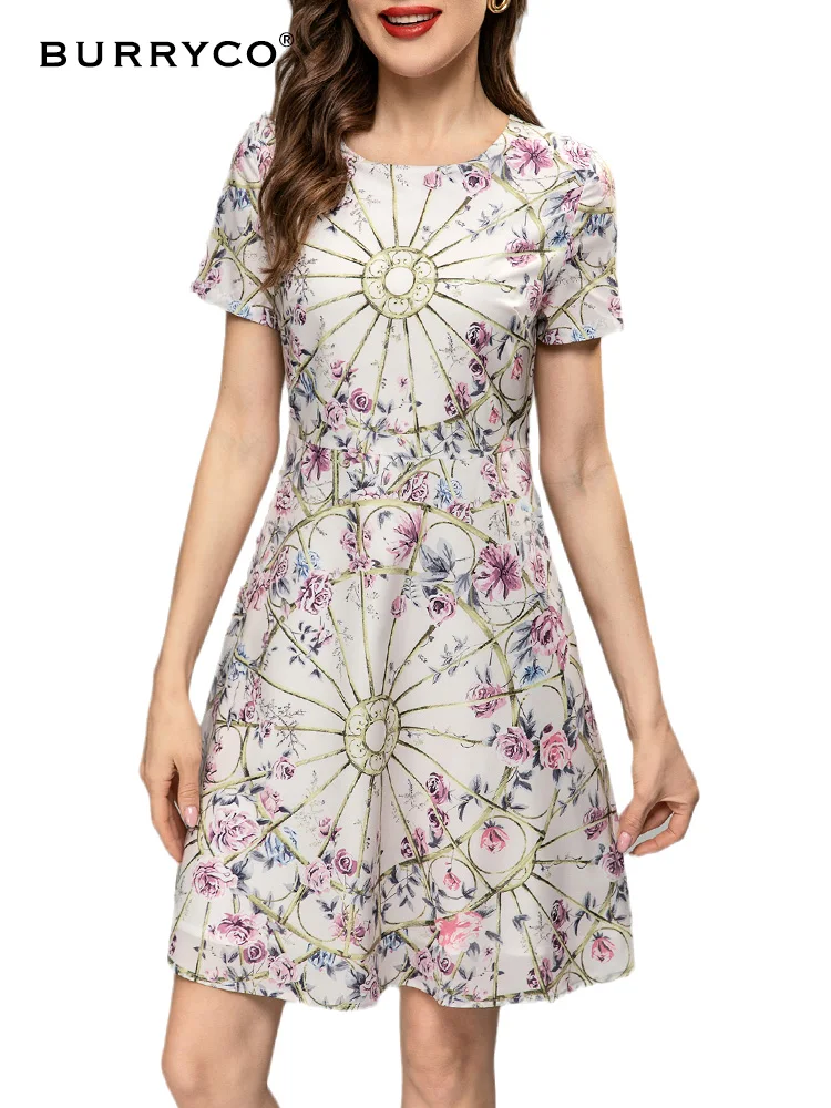 

Женское платье с круглым вырезом, коротким рукавом и принтом колес