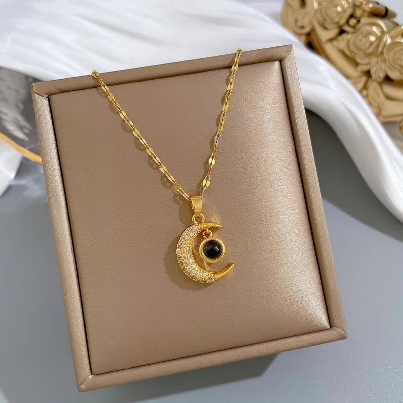 

Exquisite Fashion Shiny Micro Inlaid Zircon Sun Moon Pendant Necklace for Women Girl Romantic Sweet Love Jewelry Birthday Gift