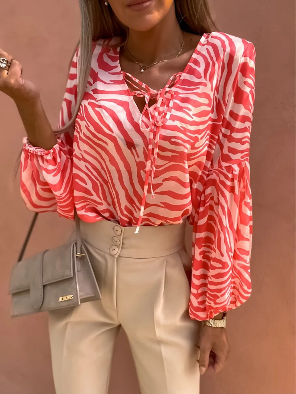 

2022 Spring Women Tops Elegant Slim Print Shirts Long Sleeve Sexy V-neck Belt Tees Streetwear All-match Casual Loose Blusa Mujer