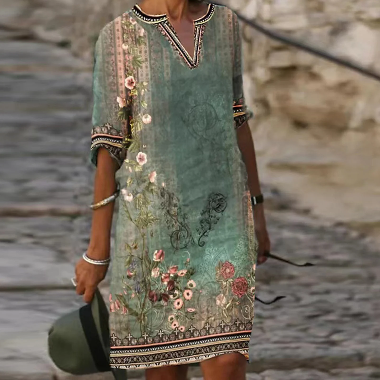 

Summer Female Sexy Dress Ethnic Style Printed Short Sleeve Dress Simple Fashion European Elegant Breathable for Cocktail Party