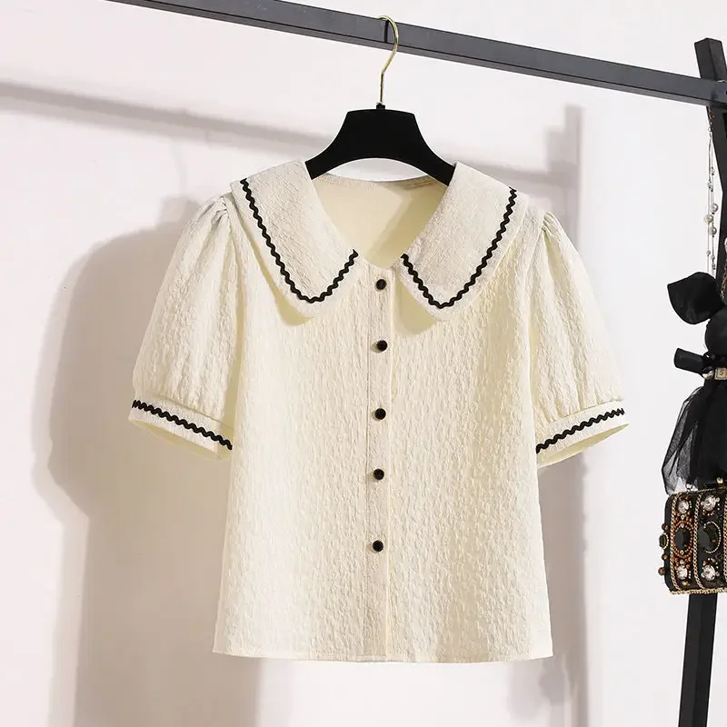 Женский комплект из двух предметов элегантный с шортами топ и низ 2024