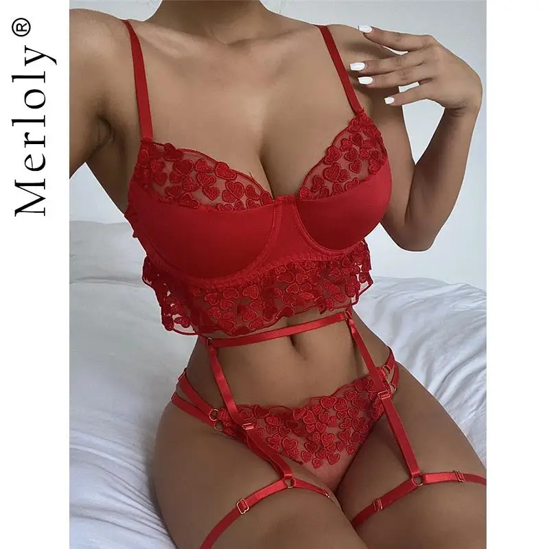 

Сексуальный комплект нижнего белья, красное чувственное женское нижнее белье, комплект из 3 предметов, комплекты с оборками, бюстгальтер на ...