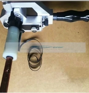 Многофункциональное ручное устройство высокого напряжения для зеркальной