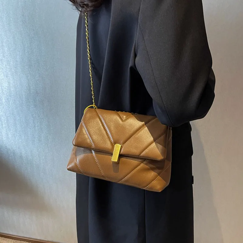 Soft Leather Texture Versatile Crossbody Bag New Trendy Car-Stitched Chain Single Shoulder Bags Fashion Casual Portable Satchel