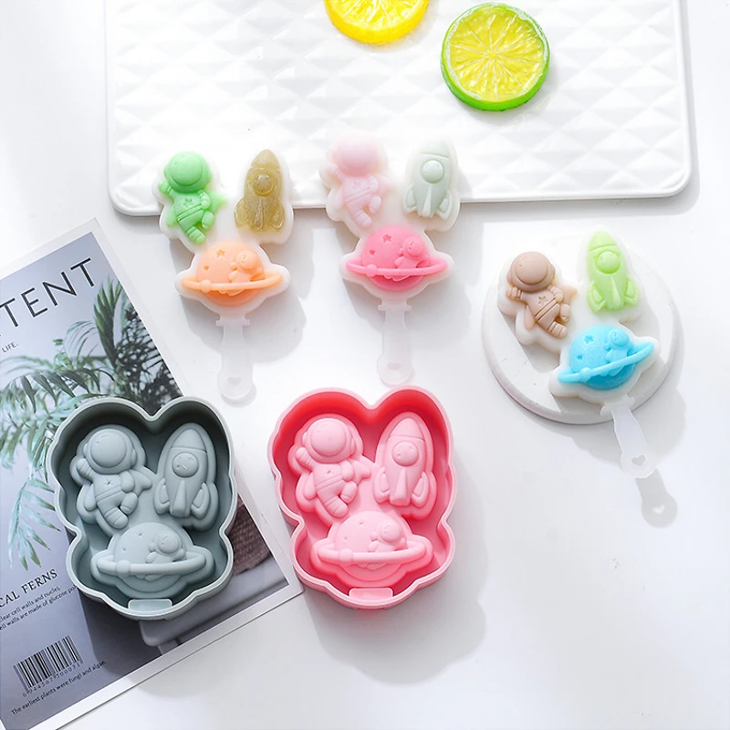 

Popsicle Molds (Universe Astronaut) Mess-Free Silicone Ice Pops for Homemade Freezer Snacks / Dishwasher-Safe,BPA-Free,Pink Blue