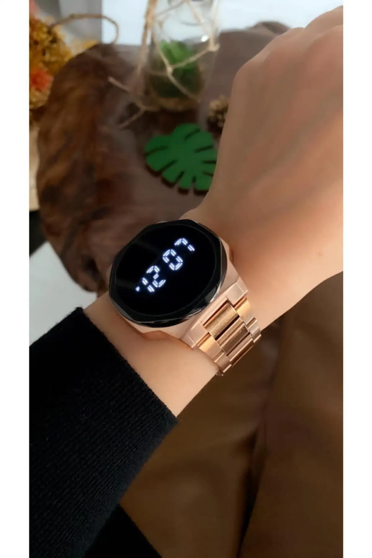 

Unisex Steel Touch Led Rolex Pattern Wristwatch