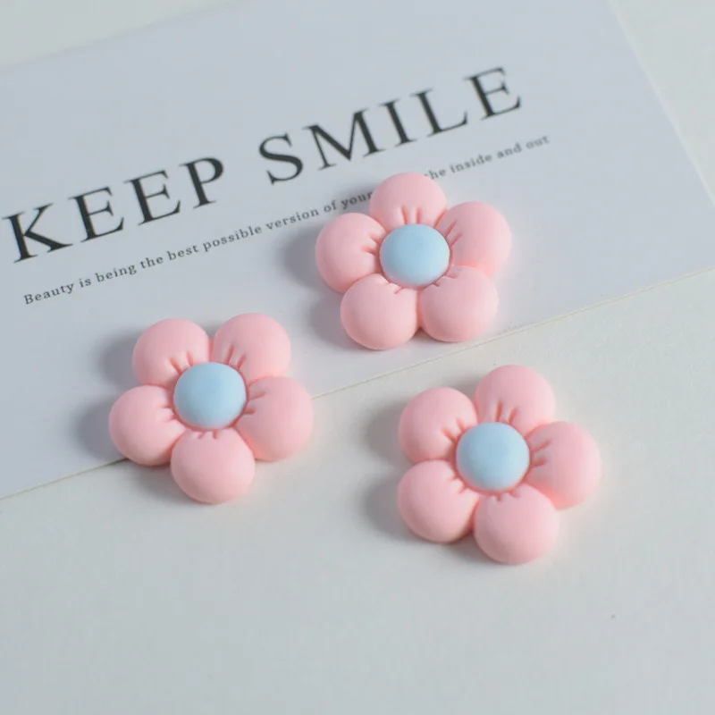 

20 шт., новый милый мультяшный универсальный маленький свежий цветок, серия, смоляный альбом для вырезок, ювелирные изделия «сделай сам», детский подарок, шпилька, аксессуары A60