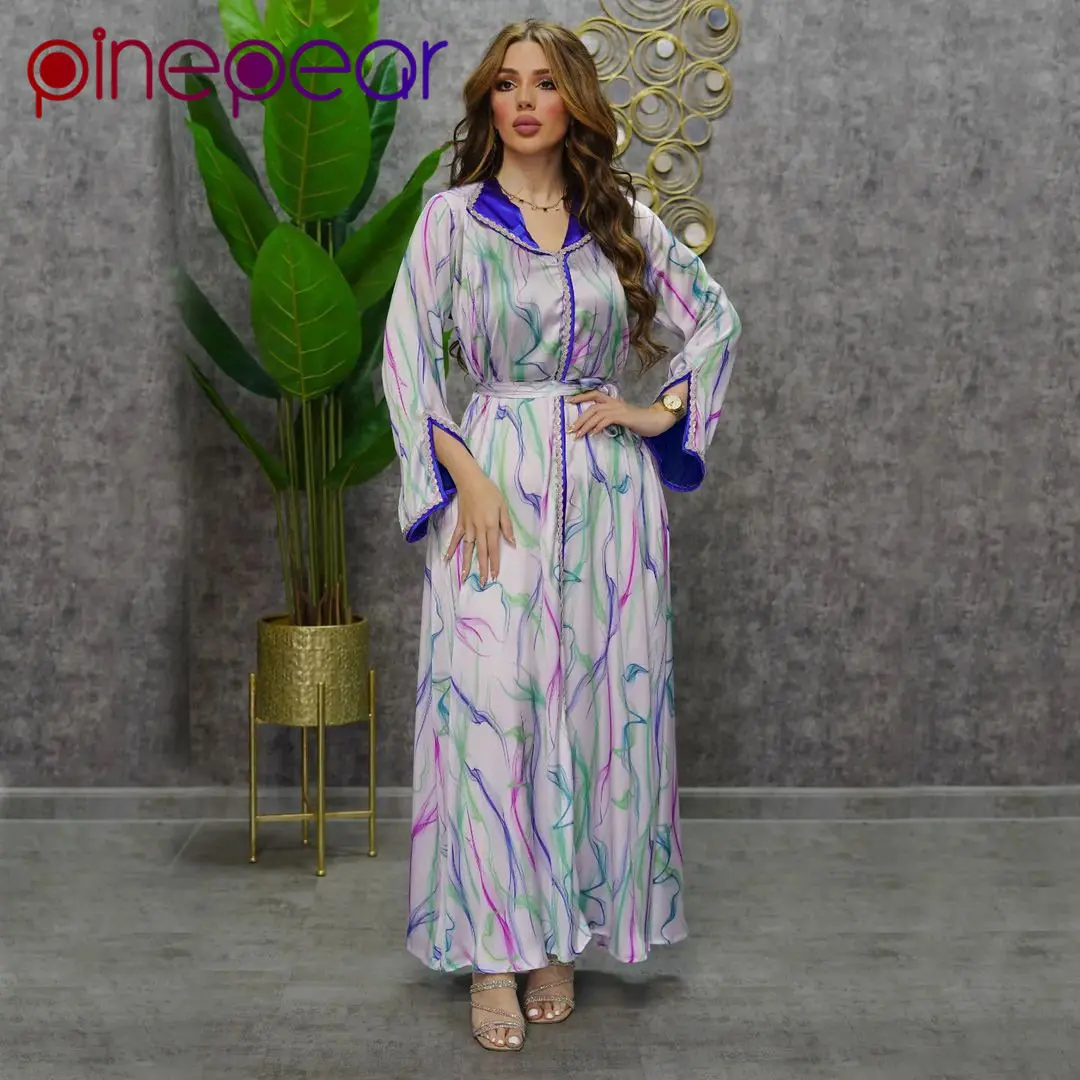 

PinePear Luxurious Diamonds Women Dubai Abaya Flare Sleeves Wave Pattern V Neck Fashion Muslim Robe Middle East Evening Dress